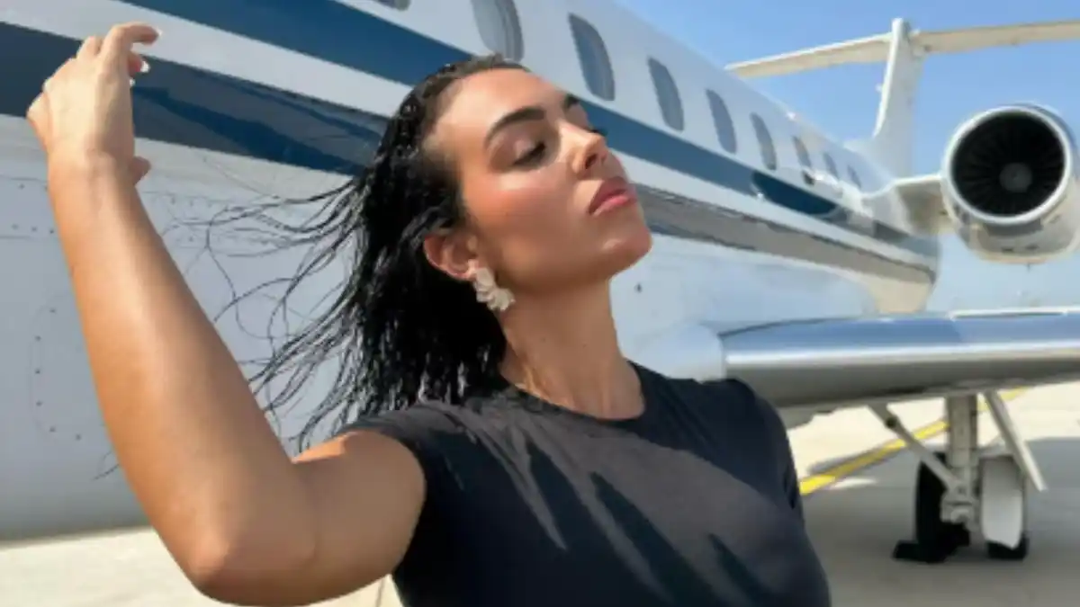 Sin importar el costo, Georgina se compró un lujoso bolso para su cumpleaños