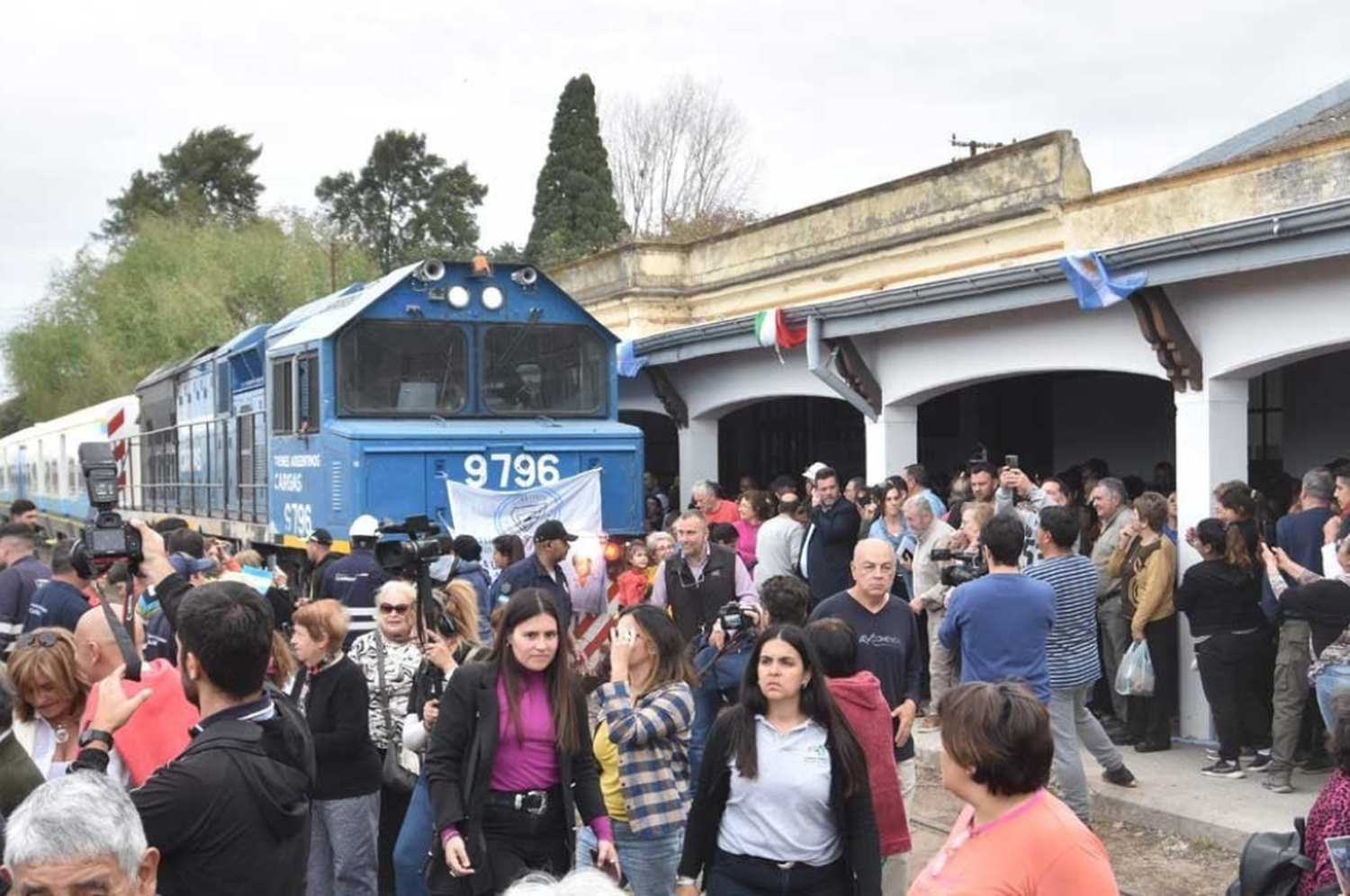 Un viaje "a prueba" activó nostalgias y la ilusión de verlo rodar