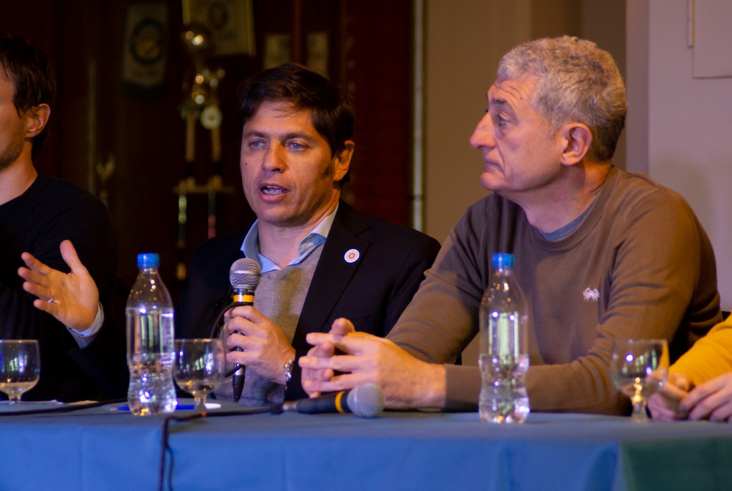 Villa Gesell: Kicillof y Barrera entregan 54 casas