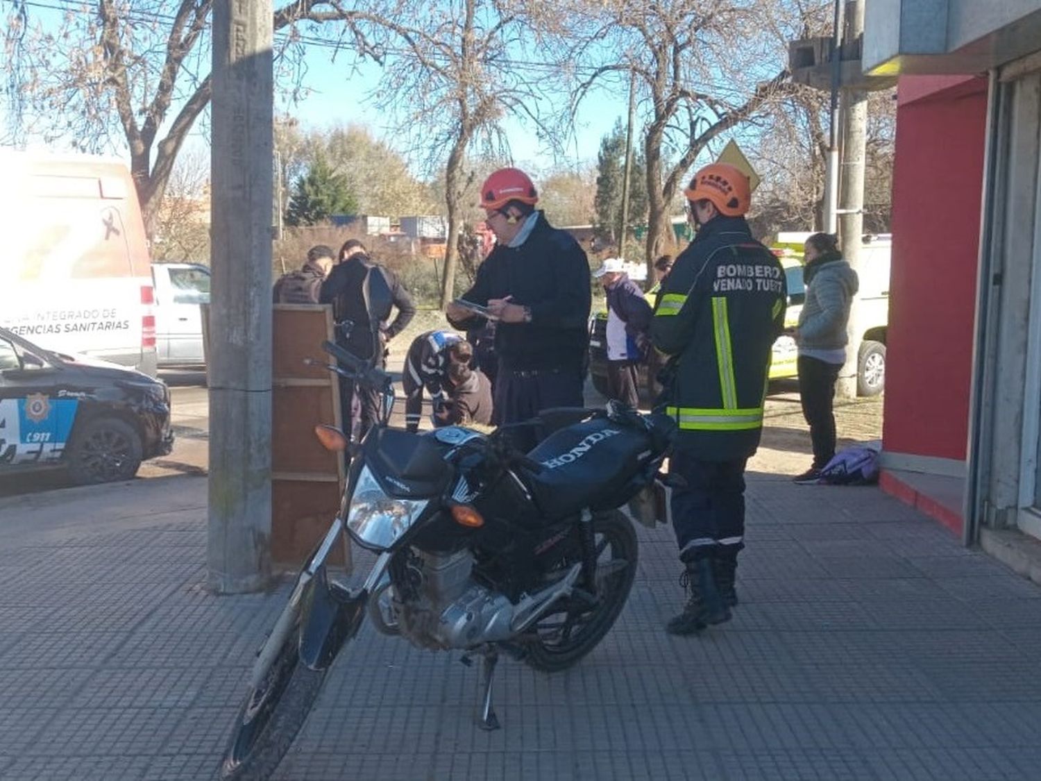 Venado: motociclista perdió el control y sufrió una fuerte caída