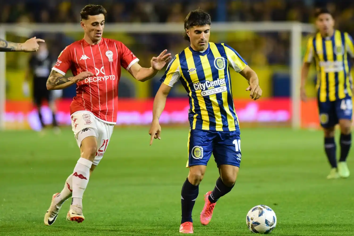 Central derrotó a Huracán por 1 a 0 en Rosario.