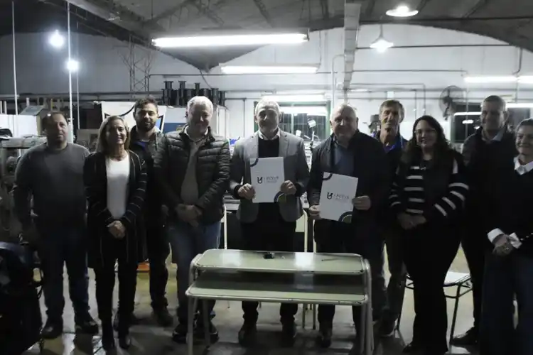 Crespo suma una nueva capacitación en tornería metalmecánica para fortalecer la mano de obra calificada local
