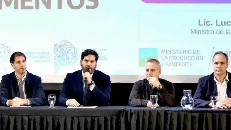 Rodríguez expuso sobre el PAIPPA en el
2.º Congreso Internacional de Alimentos