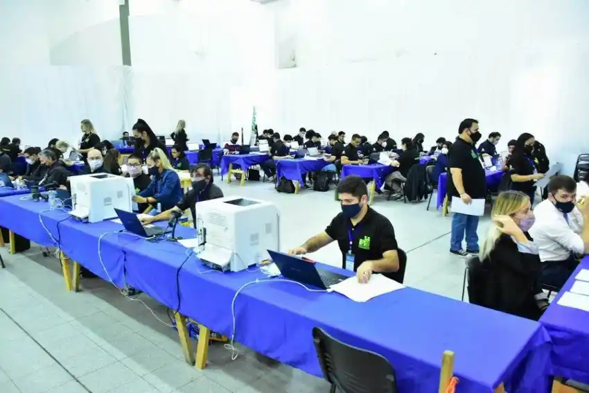 Con casi el 75% de participación se cerraron las elecciones legislativas en Formosa