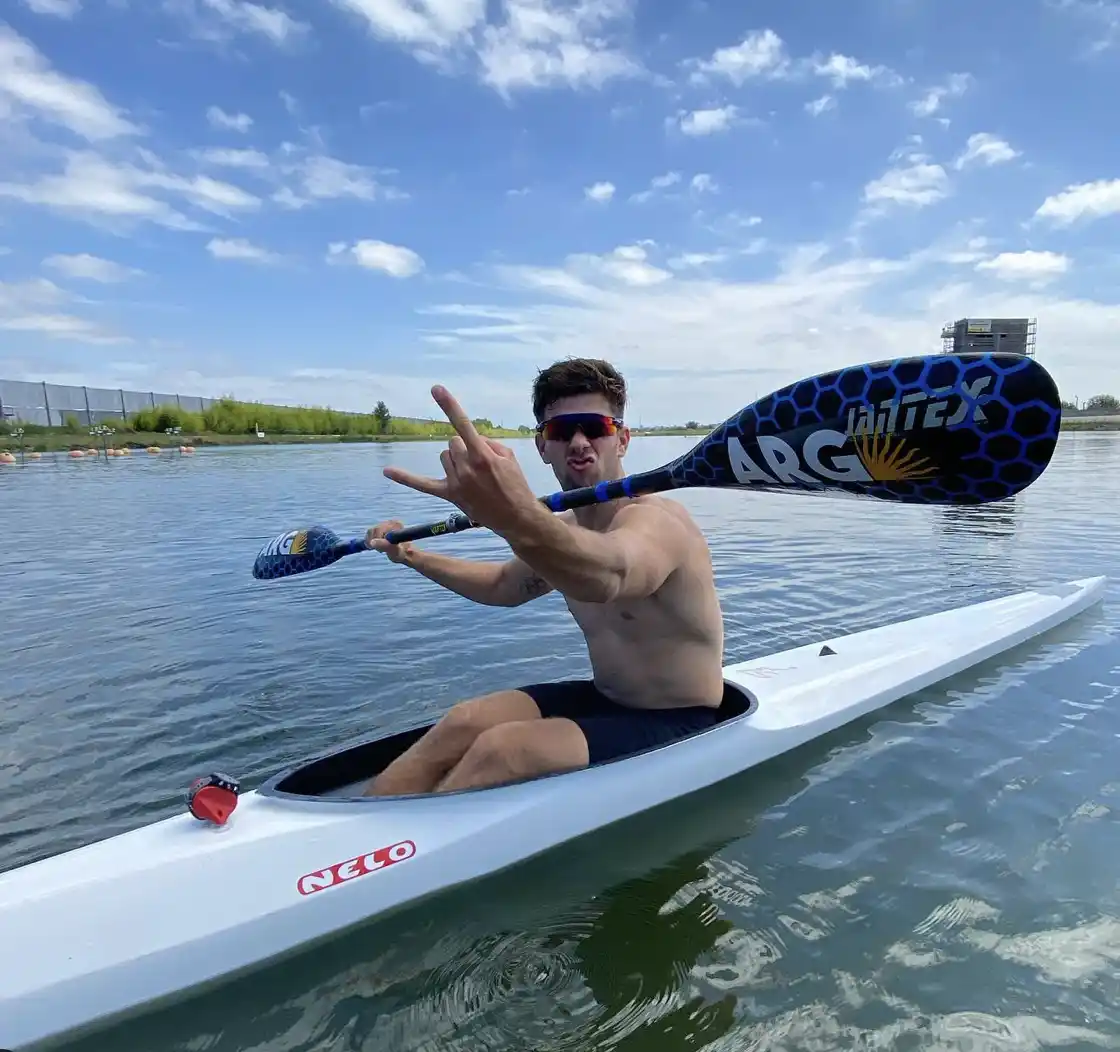 Canotaje: Valentín Rossi clasificó a la final B en el Mundial de Hungría