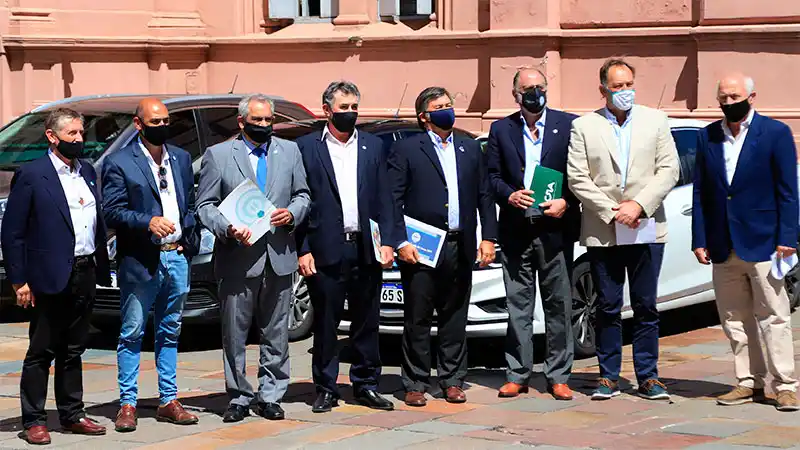 El Presidente junto a la Mesa de Enlace: "El resultado fue positivo", valoró Guía