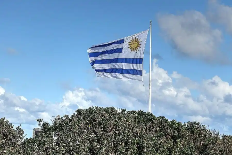 Este domingo los uruguayos van a las urnas