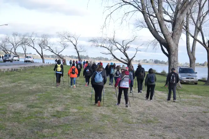 Chascomús, epicentro del turismo deportivo: Exitosa competencia provincial de Marchas Nórdicas
