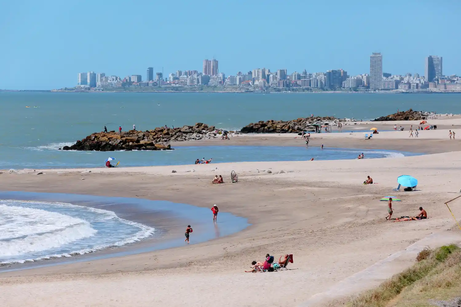 Mar del Plata: El oficialismo no está de acuerdo con el pase a fase 2 y la Provincia le respondió
