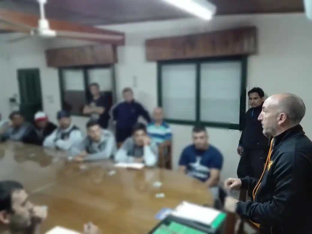 Quién es Mariano Arnal, el cuarto director de Deportes en la gestión de Cecilio Salazar