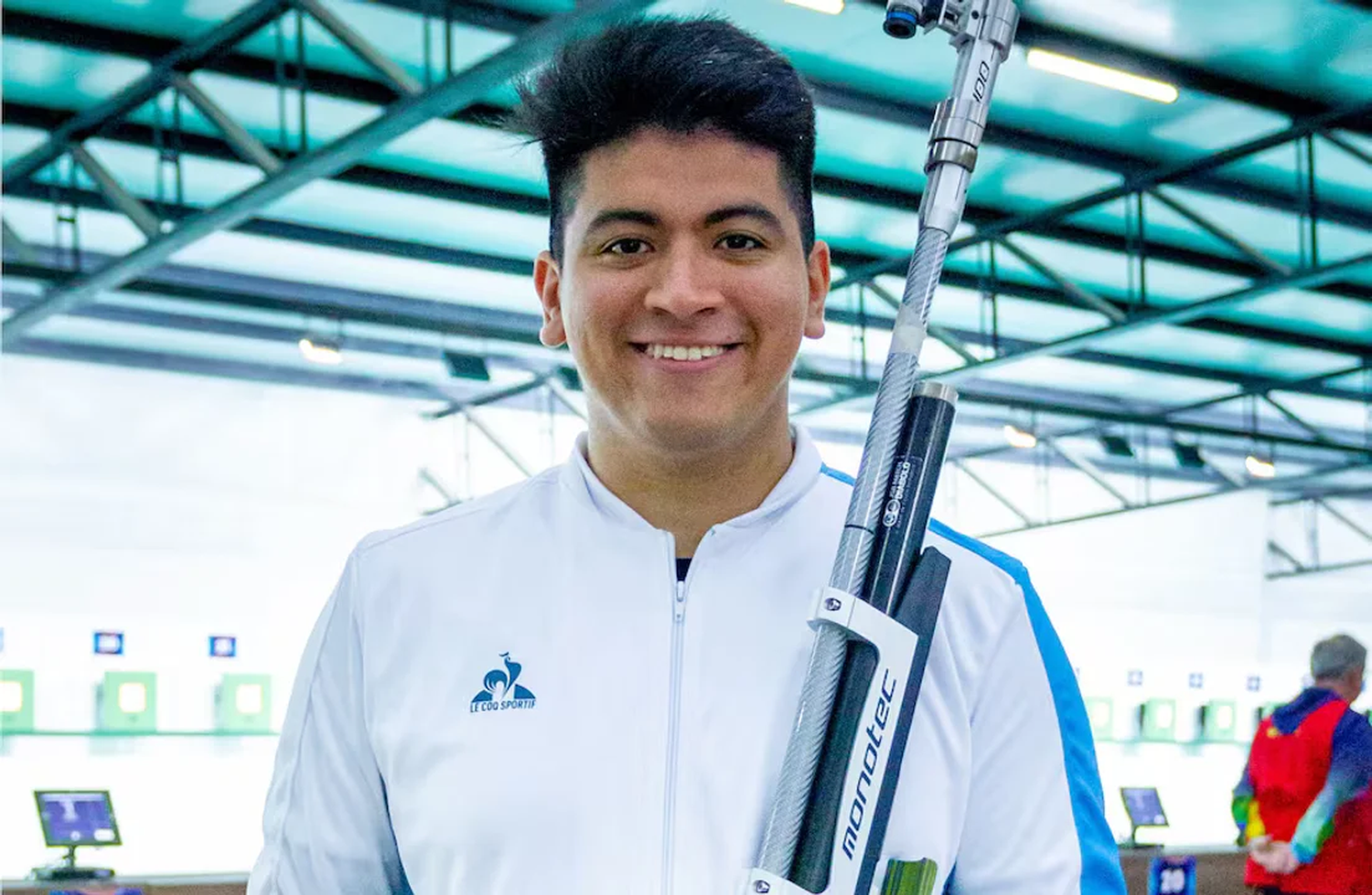 Julián Gutiérrez clasificó a la final de la prueba rifle de aire 10 metros del tiro