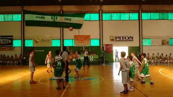 Básquet provincial: Lo que dejó la tercera fecha en intermedias