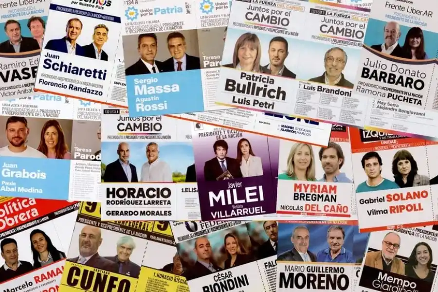 Algunos de las boletas que estarán el cuarto oscuro en las diferentes escuelas de la provincia.