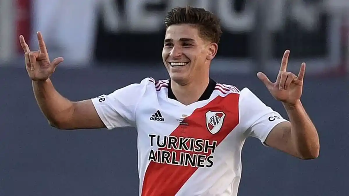 ¿Cuál es el futuro de Julian Álvarez?