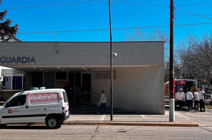 ambulancia sies 107 hospital guardia dr jaime ferre - 1