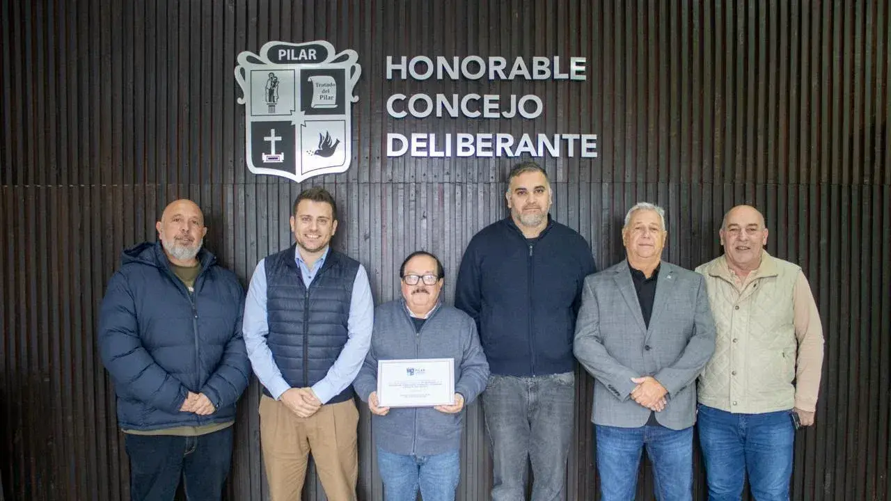 El reconocimiento se efectuó en la última sesión del Concejo Deliberante.