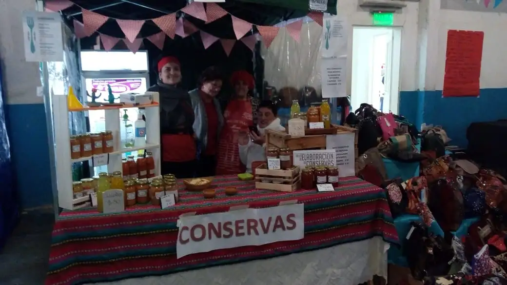 La Universidad Barrial cerró el  cuatrimestre con una muestra 