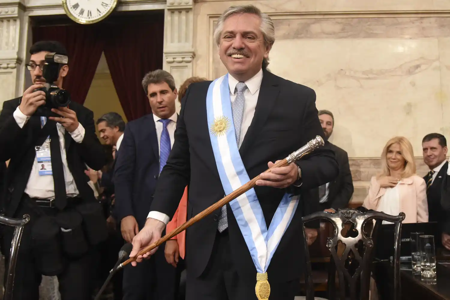 Las reelecciones deberían prohibirse: un período y te vas a tu casa