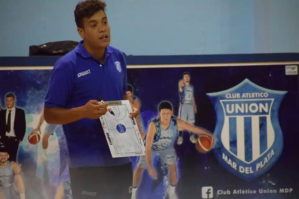 Ezequiel Santiago Medina: “Tenemos que mejorar en función de equipo”
