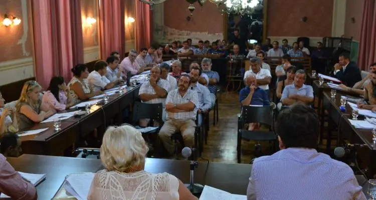 Aumentaron las tasas pero los concejales no bajaron sus dietas