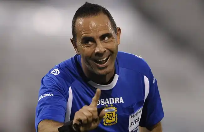 El fútbol en la mira de la AFIP: investigan al árbitro Pablo Lunati