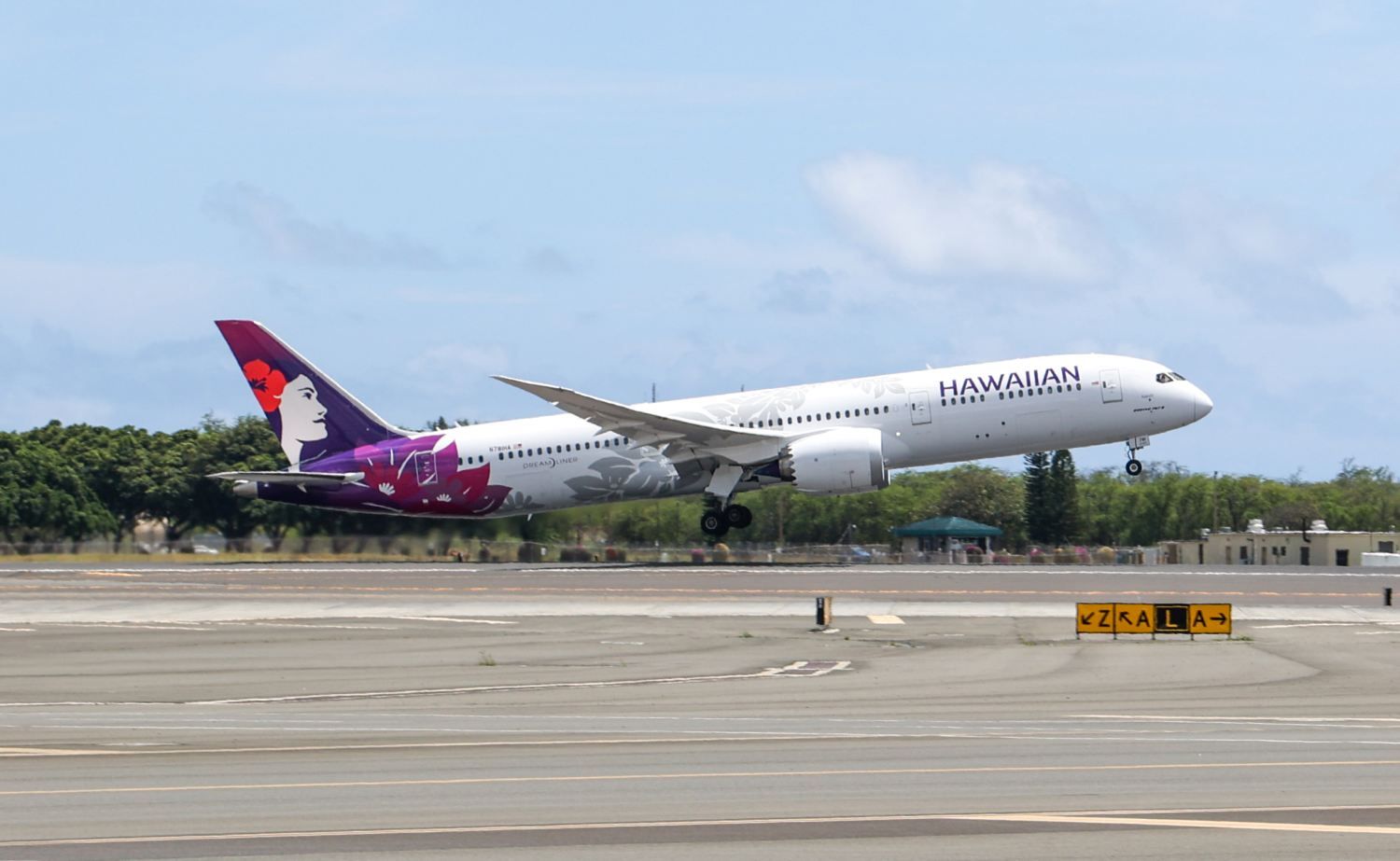 Hawaiian Airlines launches first commercial passenger service of its Boeing 787-9