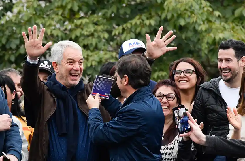 Se acabó el misterio y el jugueteo: la Junta electoral oficializó el triunfo de Alak