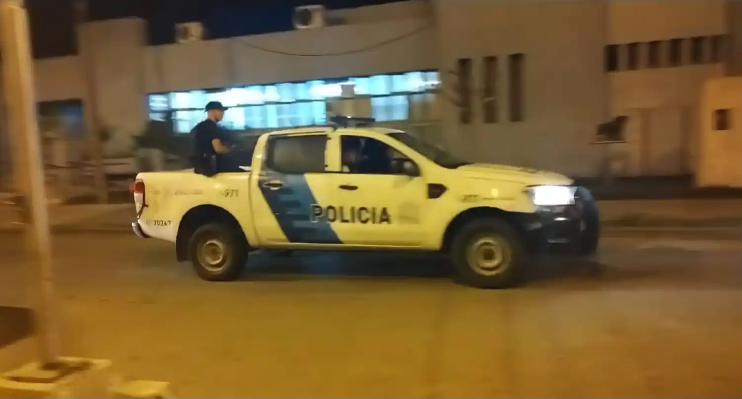 allanamiento patrullero de noche comisaría