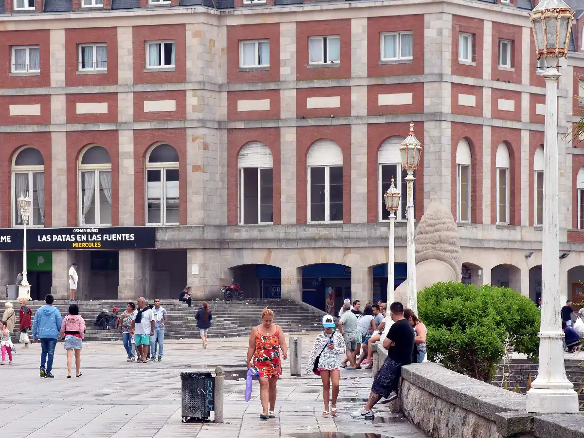 Mar del Plata recibió unos 620.000 turistas en la primera quincena del año