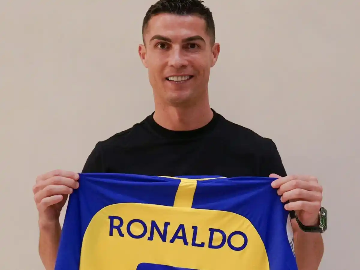 Al-Nassr oficializó la contratación de Cristiano Ronaldo