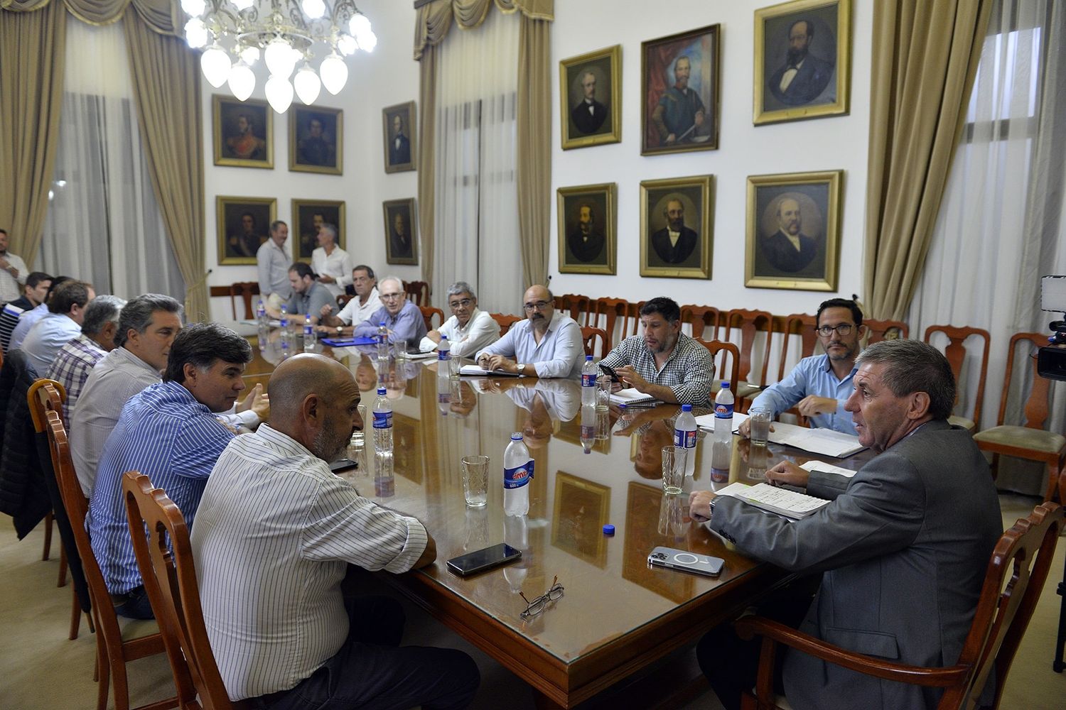 La Provincia y la Mesa de Enlace avanzan en la implementación de la emergencia agropecuaria