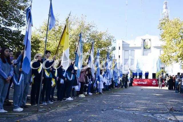Acto oficial y eventos para el 25 de mayo