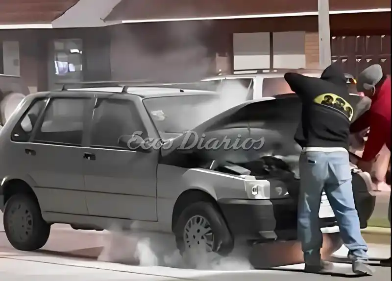 Se incendió un auto en 10 y 75
