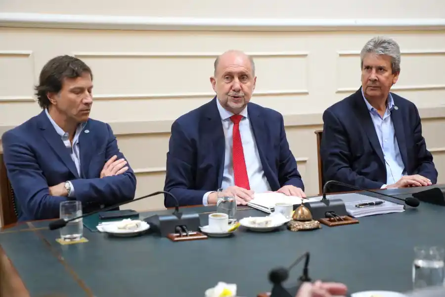 Perotti participó de la presentación del Plan Federal Agroindustrial