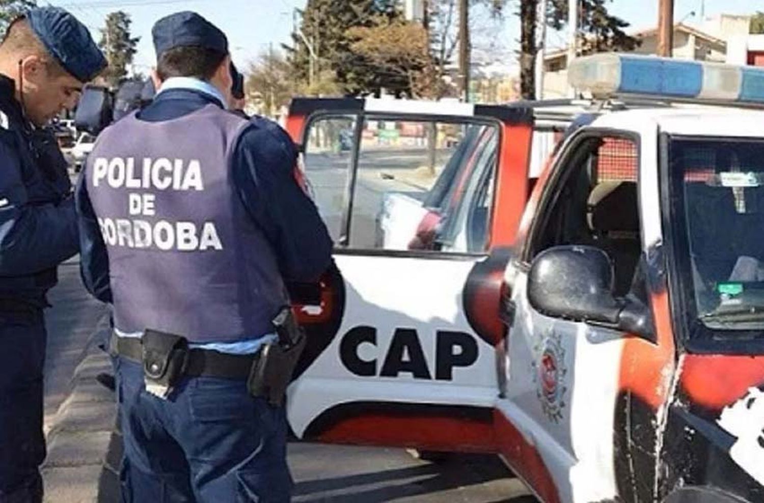Córdoba arranca un período de restricciones similares a las de Santa Fe por un descontrolado aumento de casos