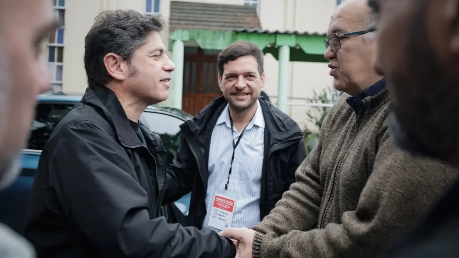 "Es fundamental que volvamos a organizar a nuestra sociedad en torno a la producción, al trabajo y al fortalecimiento de los lazos comunitarios", expuso Kicillof.