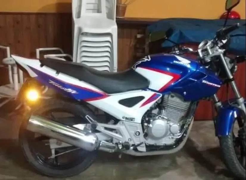 Robaron su moto y pide que la devuelvan