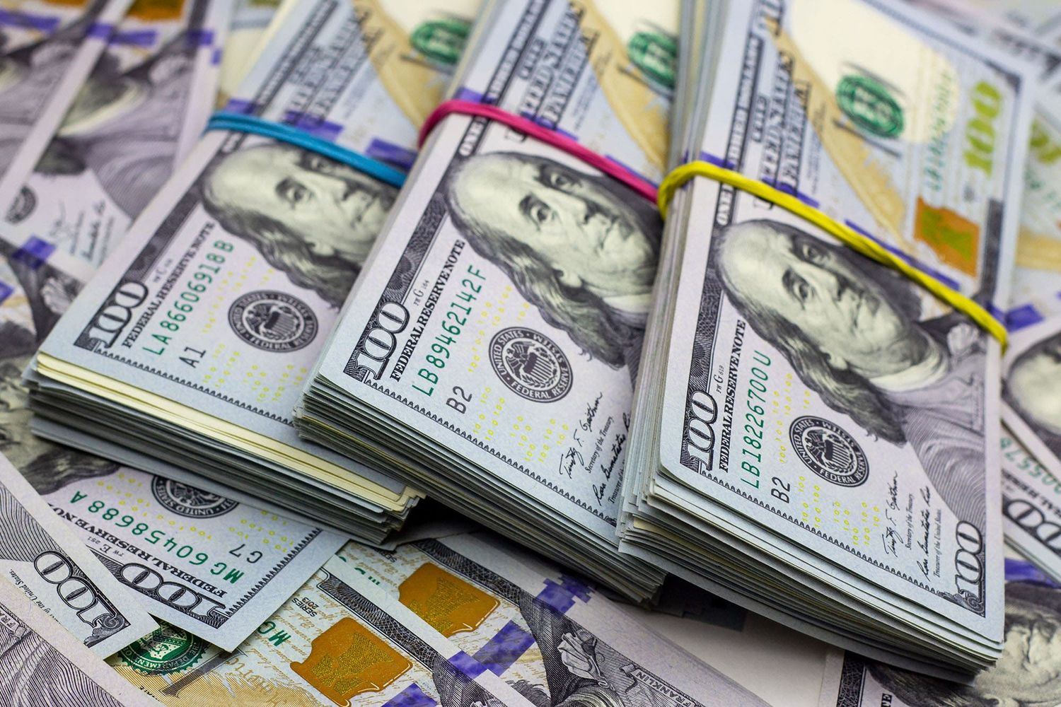A cuánto llegará el dólar a fin de año: el preocupante pronóstico de bancos y consultoras