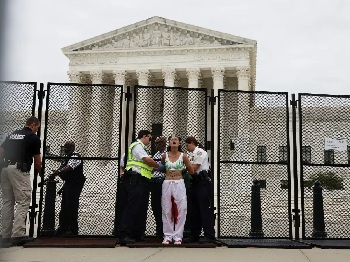 El Tribunal Supremo deroga el derecho al aborto en Estados Unidos