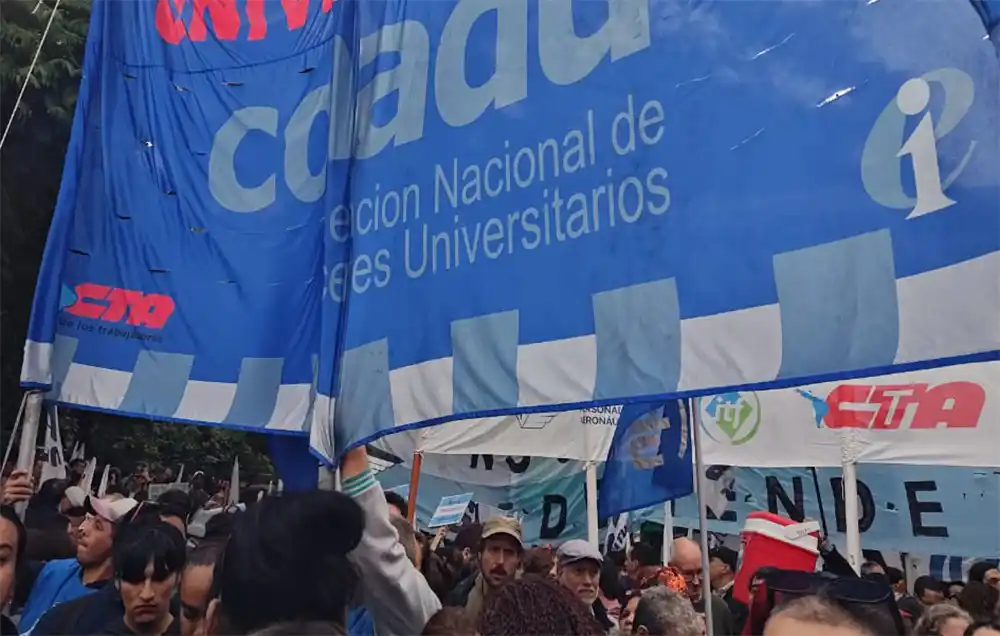 Gremios universitarios definieron paro de 48 horas para la semana que viene