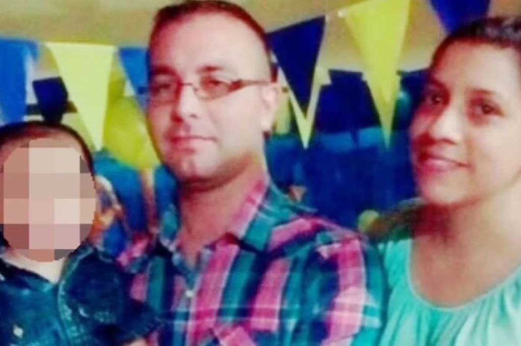 El hombre vivía en la casa que habían compartido cuando aún estaban juntos