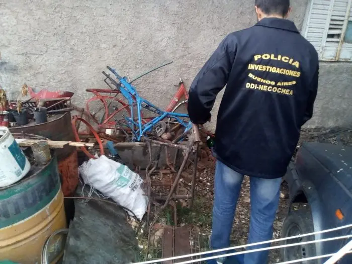 Otras dos motos fueron sustraídas y allanaron un taller clandestino