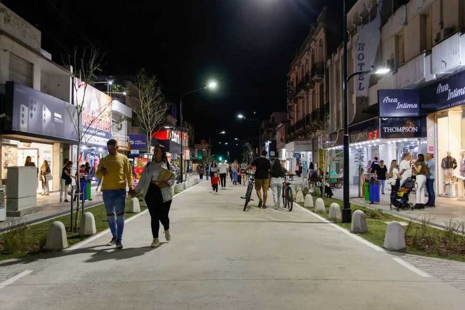 Córdoba sumará 13 centros comerciales a cielo abierto. (Foto: Archivo)