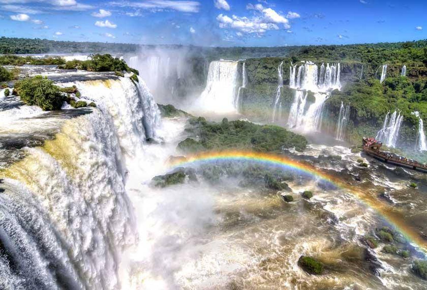 Habilitan la actividad turística en los Parques Nacionales Iguazú e iberá