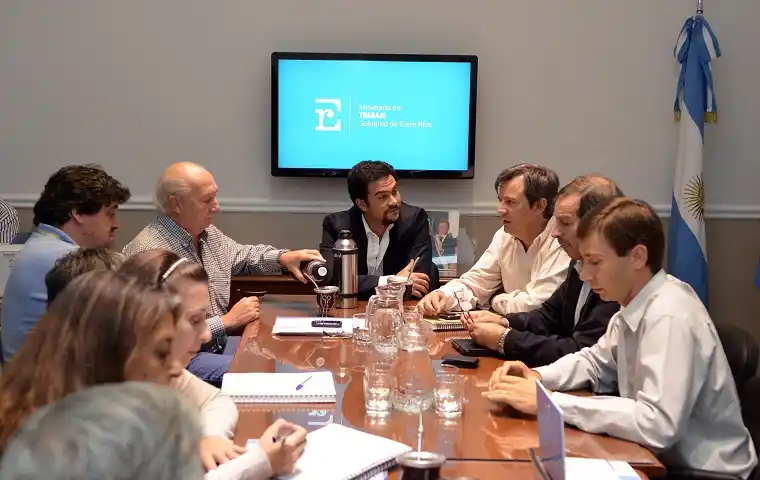 El Gobierno y los Estatales llegaron a un acuerdo salarial