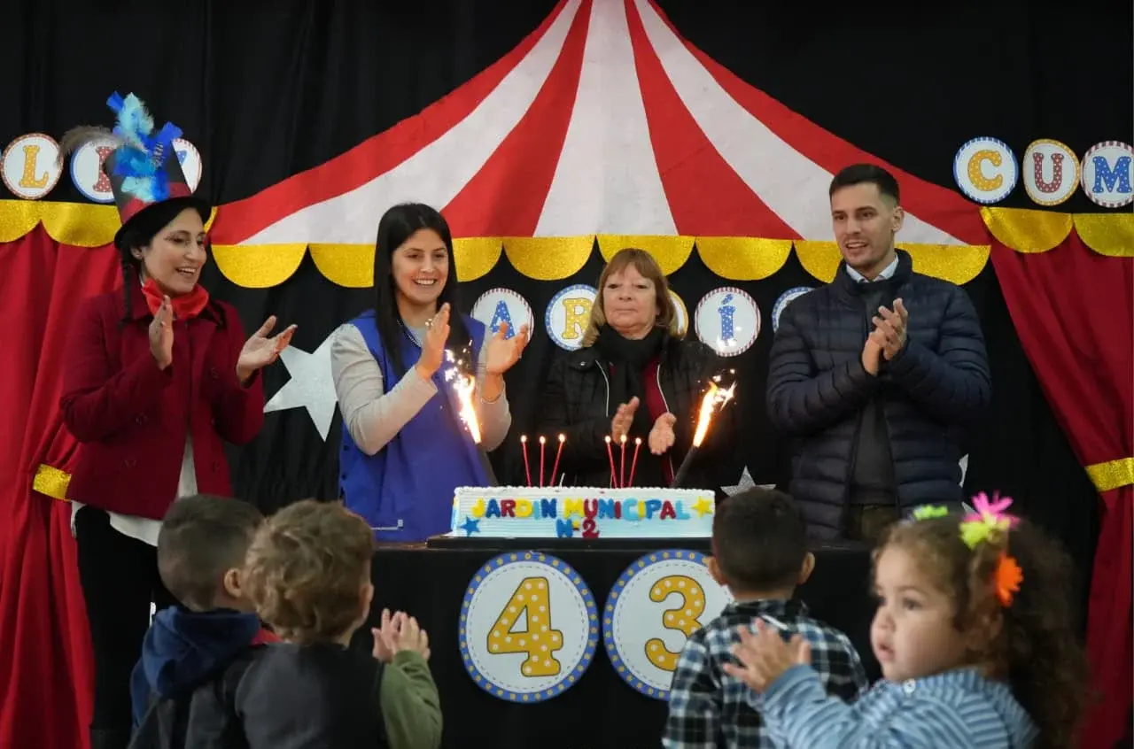El Jardín Municipal Nº 2 “Magdalena Bruno” celebró 43 años acompañando a las infancias de Rafaela
