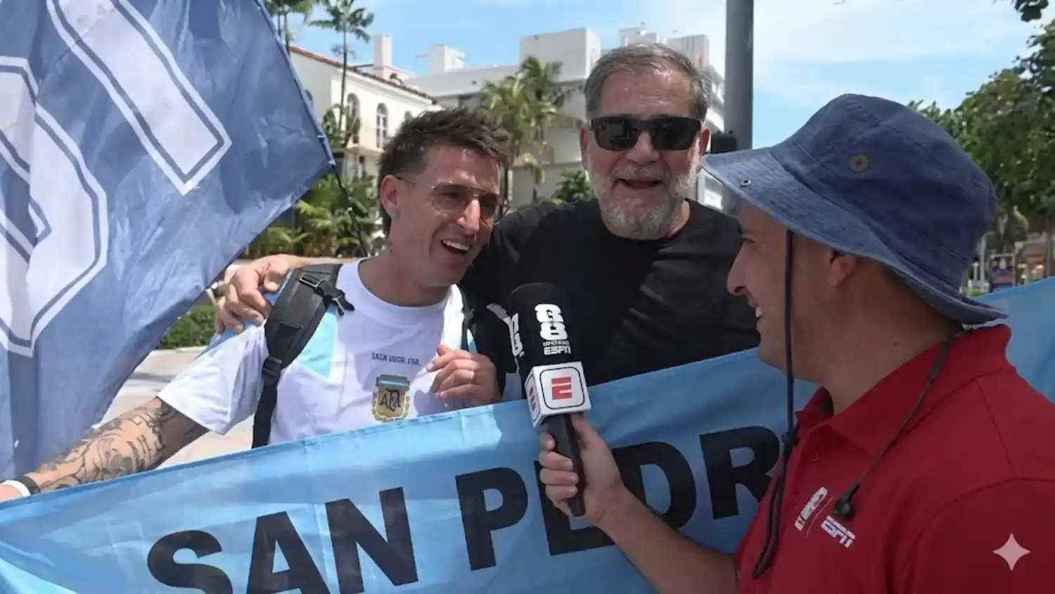 Herman Schallibaum y Sergio Pérez entrevistados por Damián "El Talibán" Iribarren en Miami, por la cadena Espn.