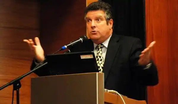 D’Agostino: “el Radicalismo no lleva candidatos estrellas”