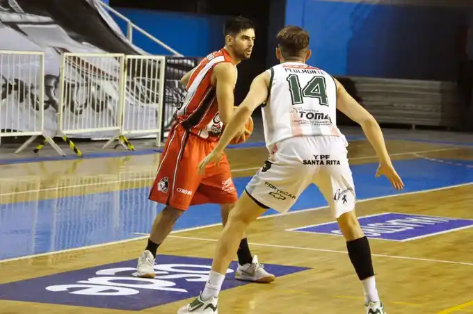 Quilmes no estuvo fino en el cierre y perdió con Ciclista