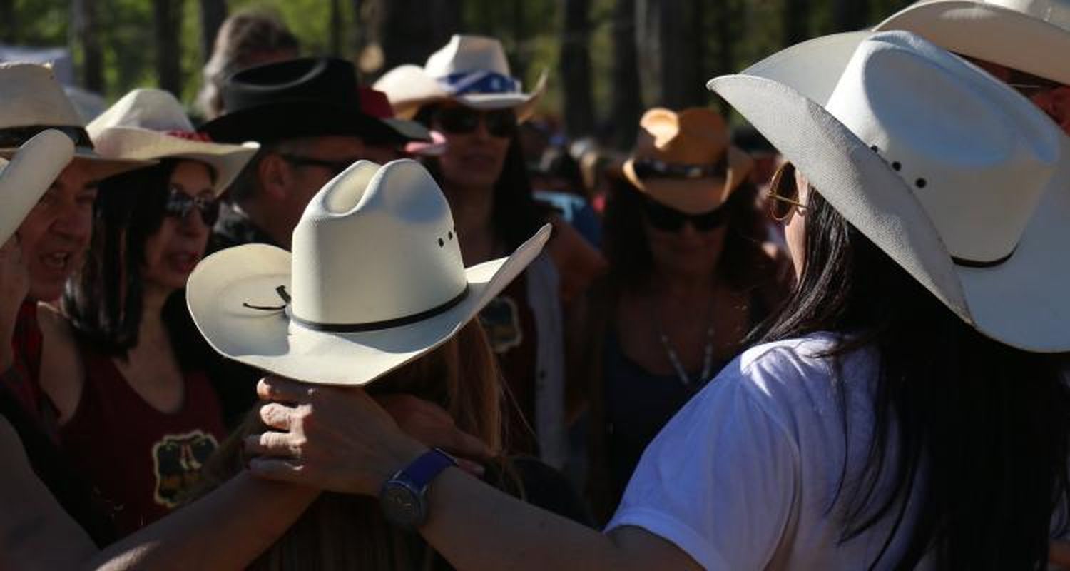 El Country Music Festival tiene su previa este domingo en el Centro Cultural Abelardo Castillo